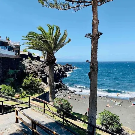 Beachfront And Pool Puerto de Santiago