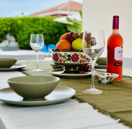 Beachfront And Pool *